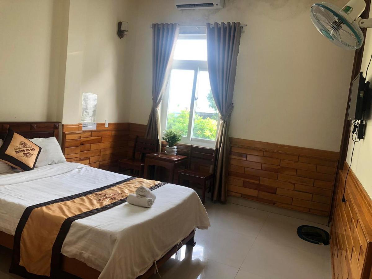 Hoang Gia Bao Hotel Tỉnh Kontum Kültér fotó